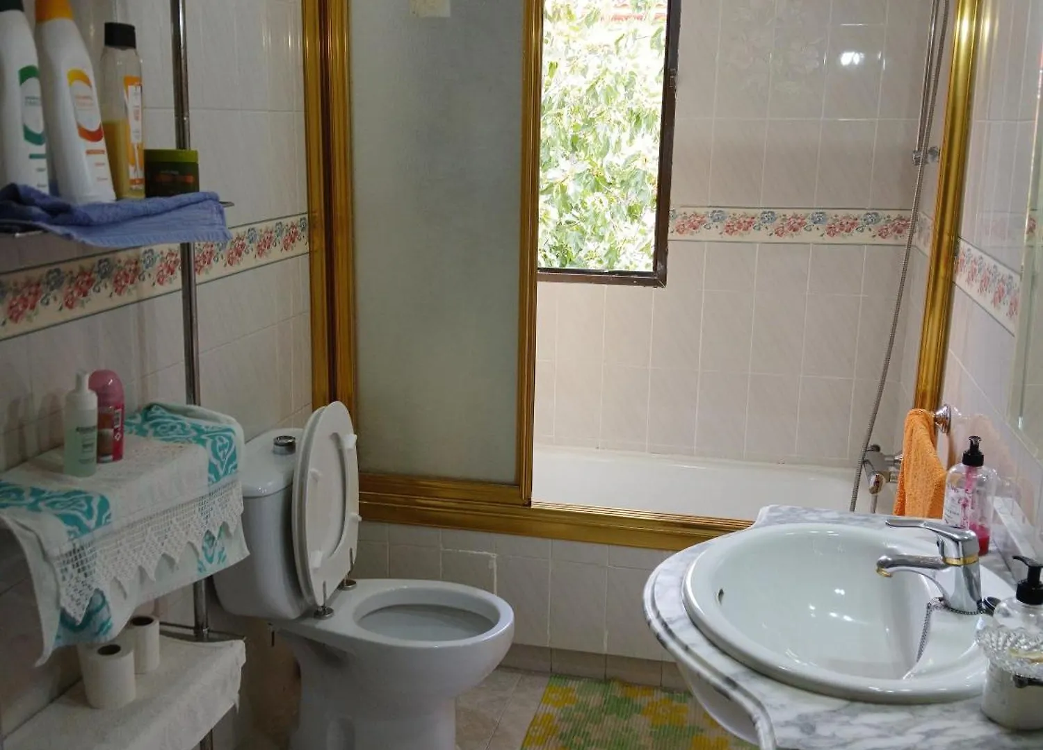Bed & Breakfast Habitacion Privada Triple Con Camas Individuales Toledo