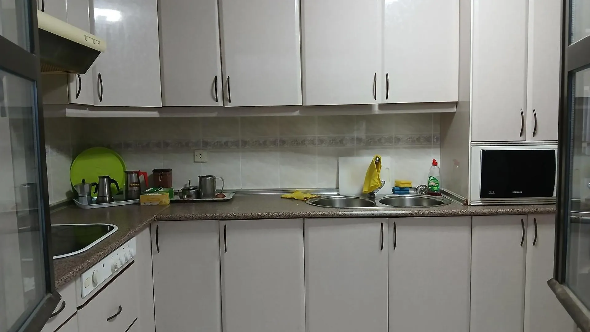 Bed & Breakfast Habitacion Privada Triple Con Camas Individuales Toledo